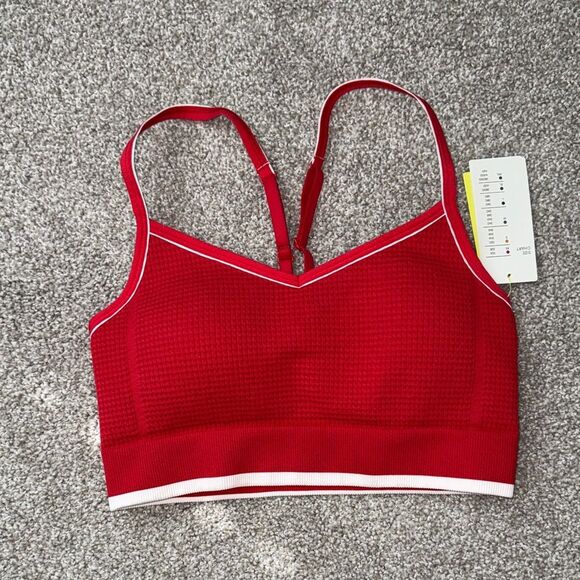 Red Women's Sports Bra All in Motion Light Support - Picture 1 of 4